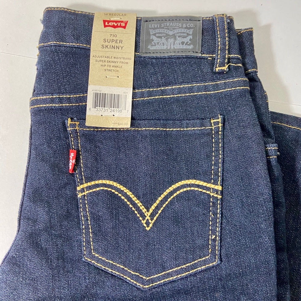 New Girls 14 Regular Levi’s Super Skinny jeans